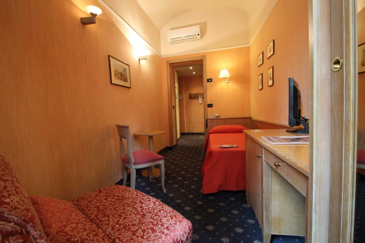 Hotel Portoghesi Roma Exterior foto