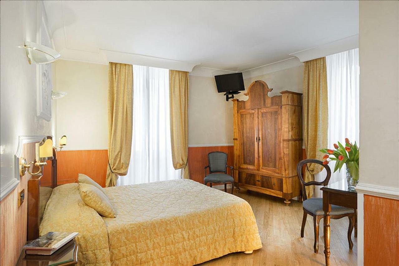 Hotel Portoghesi Roma Exterior foto